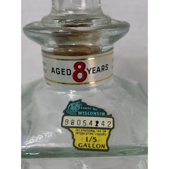 1976 Walker's DeLuxe Bourbon Vintage Decanter With Stopper (Empty) - Picture 2 of 6